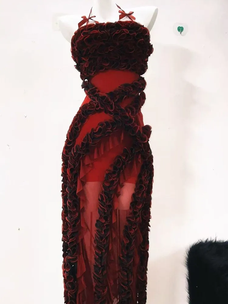 Red rose jacquard and fashionable mid-length dress
Red rose jacquard and fashionable mid-length dress