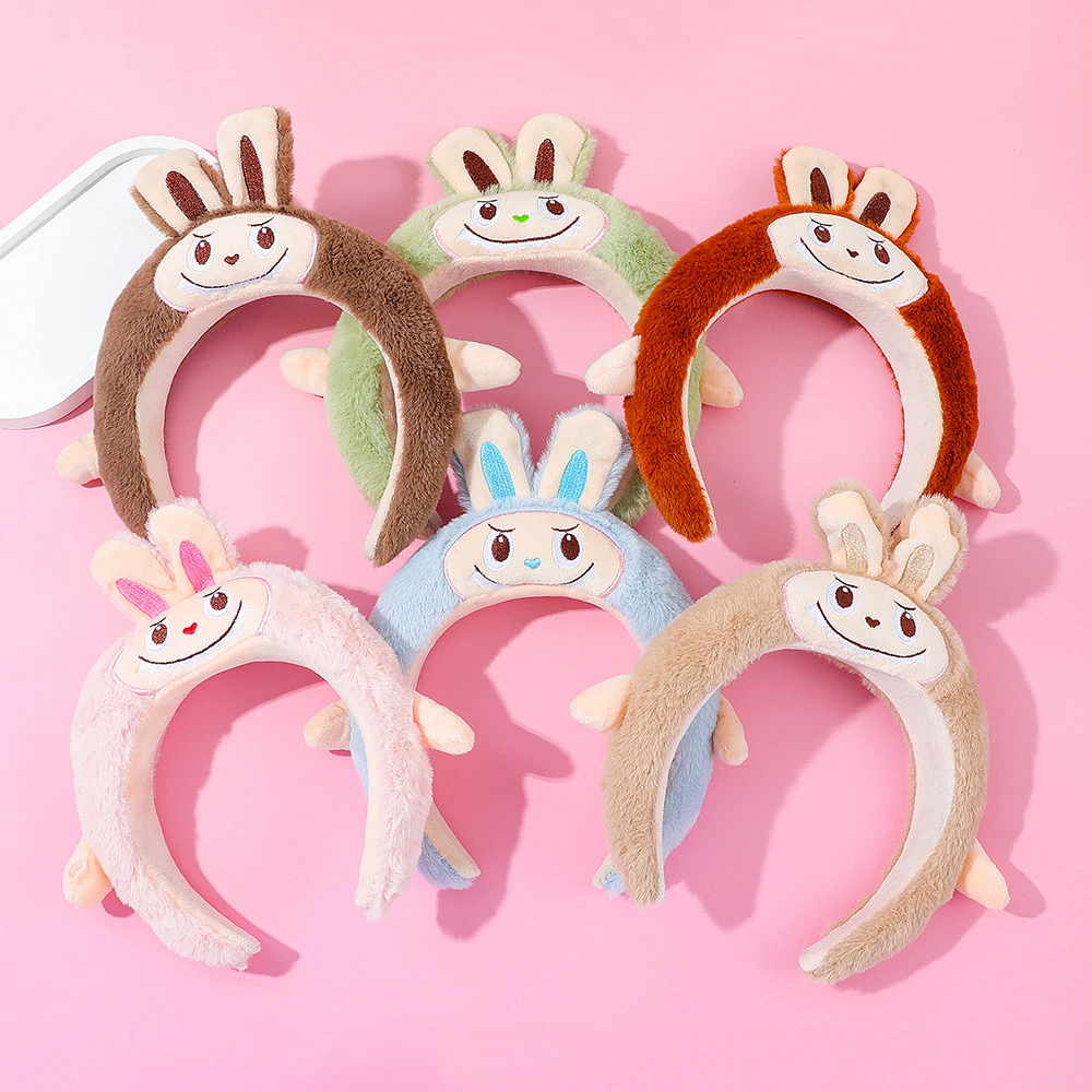 1 шт./6 шт. повязка для волос в одном стиле с плюшевой текстурой. Сочетание шести цветов создает милый образ и его.
1 шт./6 шт. повязка для волос в одном стиле с плюшевой текстурой. Сочетание шести цветов создает милый образ и его.