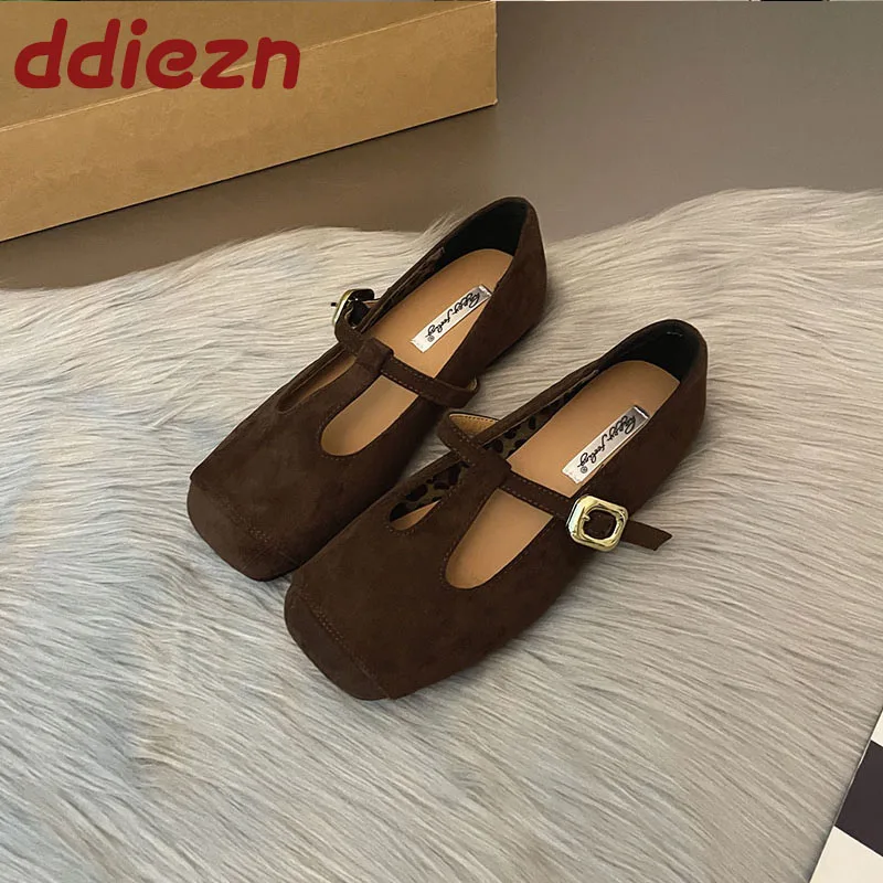 Fashion Buckle T-Strap Ladies Flats With Shoes Spring Summer Female Shallow Footwear Square Toe Women Mary Janes Flats Shoes
Fashion Buckle T-Strap Ladies Flats With Shoes Spring Summer Female Shallow Footwear Square Toe Women Mary Janes Flats Shoes