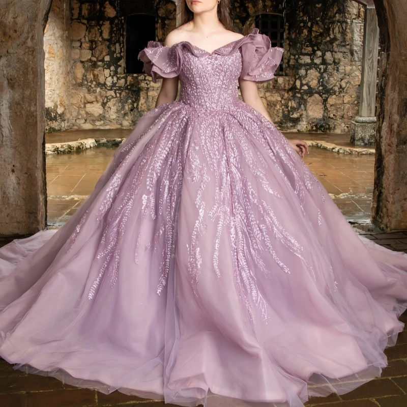 Light Purple Shiny Quinceanera Dresses Off Shoulder Ball Gown Sweet 16 Dress Beading Crystal Tull Birthday Party Vestidos 15
Light Purple Shiny Quinceanera Dresses Off Shoulder Ball Gown Sweet 16 Dress Beading Crystal Tull Birthday Party Vestidos 15
