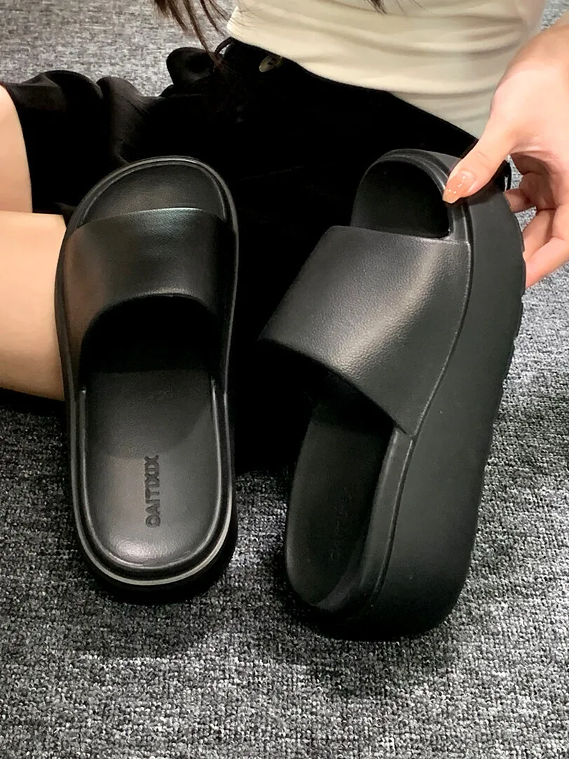 6.5 Cm Thick Sole Slippers Bottom Outdoor Cool Mop For Women Anti Slip Versatile Casual Beach Slippers
6.5 Cm Thick Sole Slippers Bottom Outdoor Cool Mop For Women Anti Slip Versatile Casual Beach Slippers