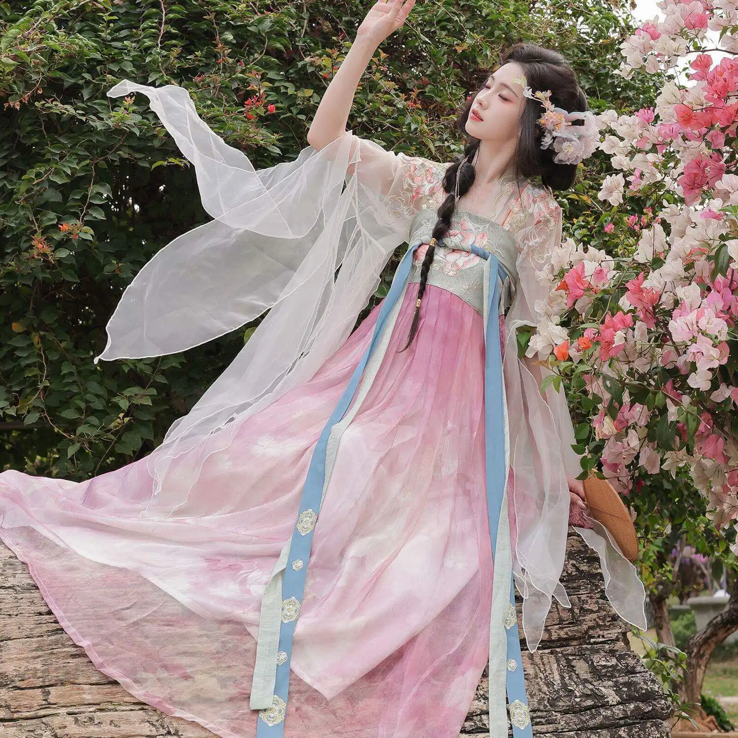 Spring And Summer New Chinese-style Hanfu For Women, Tang-style Gradient Color Large-sleeve Shirt, Chest-high And Waist-high Ru
Spring And Summer New Chinese-style Hanfu For Women, Tang-style Gradient Color Large-sleeve Shirt, Chest-high And Waist-high Ru