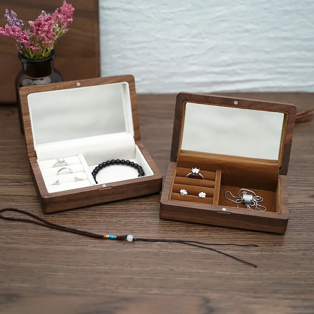 Desktop Dustproof Ring Necklace Organizing Box Mall Jewelry Cabinet Highend Display Utensil Travel Portable Earring Storage Box
Desktop Dustproof Ring Necklace Organizing Box Mall Jewelry Cabinet Highend Display Utensil Travel Portable Earring Storage Box