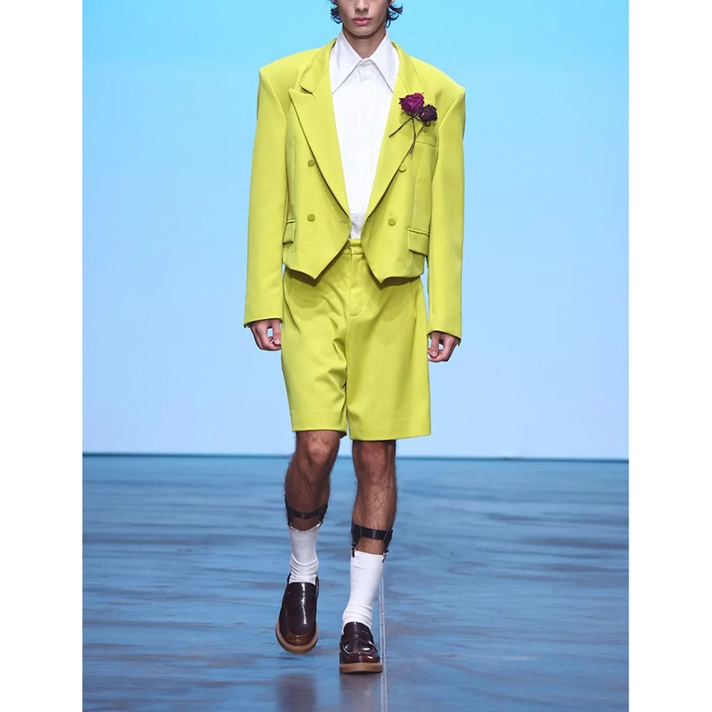 Summer Casual Daily Commute Men's Suits 2 Piecs Peak Lapel Travel Solid Color Business Blazer+Shorts
Summer Casual Daily Commute Men's Suits 2 Piecs Peak Lapel Travel Solid Color Business Blazer+Shorts