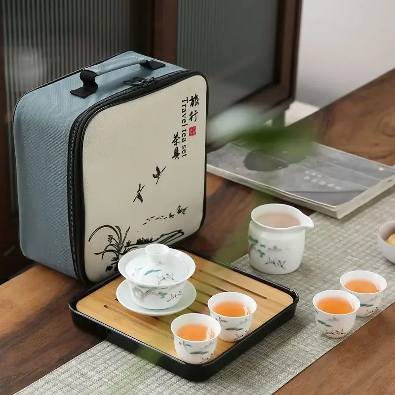 Drinkware Set Chinese Kung Fu Travel Tea Set Ceramic Portable Teacup Porcelain Service Gaiwan Tea Cup Mug of Tea Ceremony Teapot
Drinkware Set Chinese Kung Fu Travel Tea Set Ceramic Portable Teacup Porcelain Service Gaiwan Tea Cup Mug of Tea Ceremony Teapot