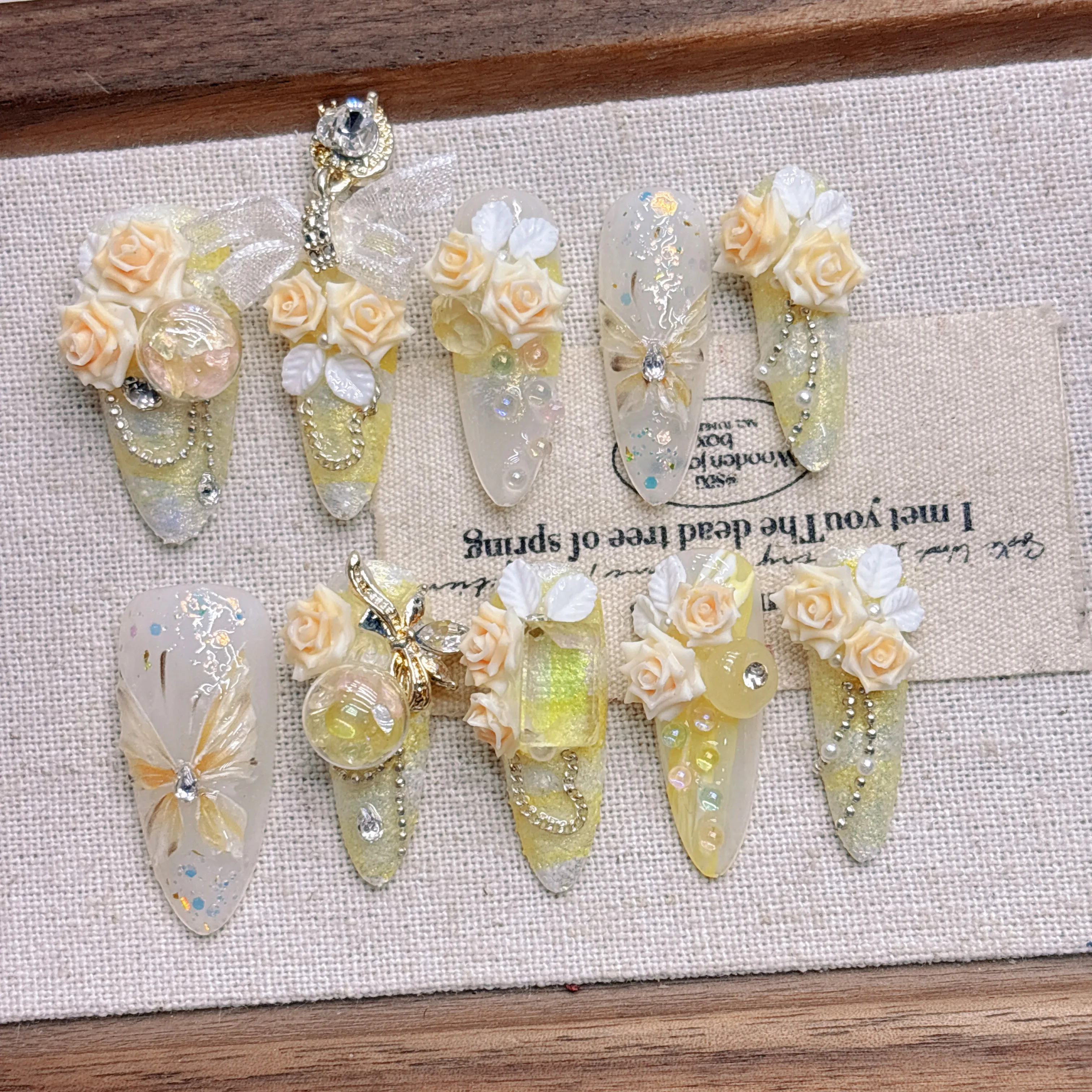 Spring Cream Yellow 3D Rose Tulle Bow Handmade Press On Nails, Yellow Glitter Gradient Long Almond Fake Nails With Glass Bead Rh
Spring Cream Yellow 3D Rose Tulle Bow Handmade Press On Nails, Yellow Glitter Gradient Long Almond Fake Nails With Glass Bead Rh