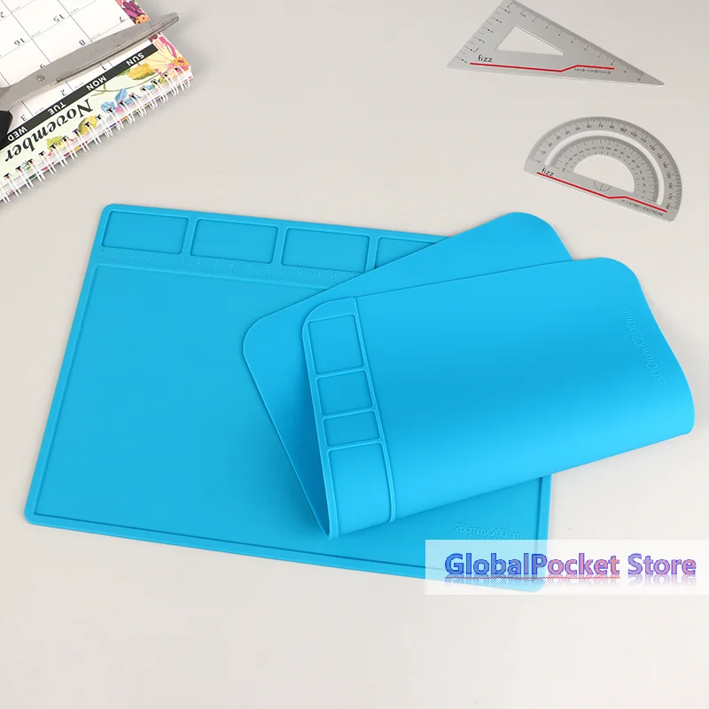 1Pc ESD Heat Insulation Soldering Mat Computer Phone Repair Pad High Temperature Resistance Working Silicone Soldering Mat
1Pc ESD Heat Insulation Soldering Mat Computer Phone Repair Pad High Temperature Resistance Working Silicone Soldering Mat