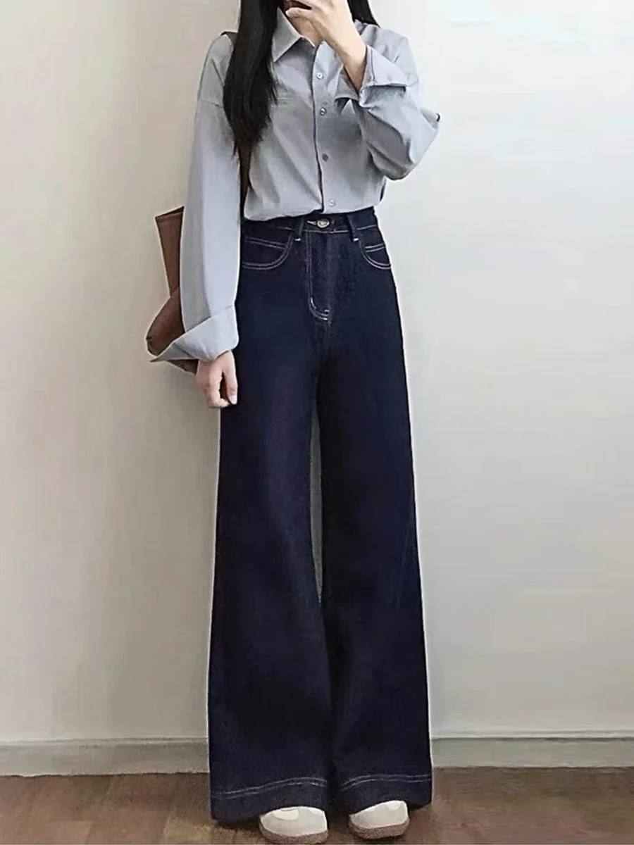 Джинсы с высокой талией и широкими штанинами для женщин, весна-осень, прямой крой, стройнящие, джинсовые брюки-клеш для полных женщин (фигура «груша»)
Джинсы с высокой талией и широкими штанинами для женщин, весна-осень, прямой крой, стройнящие, джинсовые брюки-клеш для полных женщин (фигура «груша»)