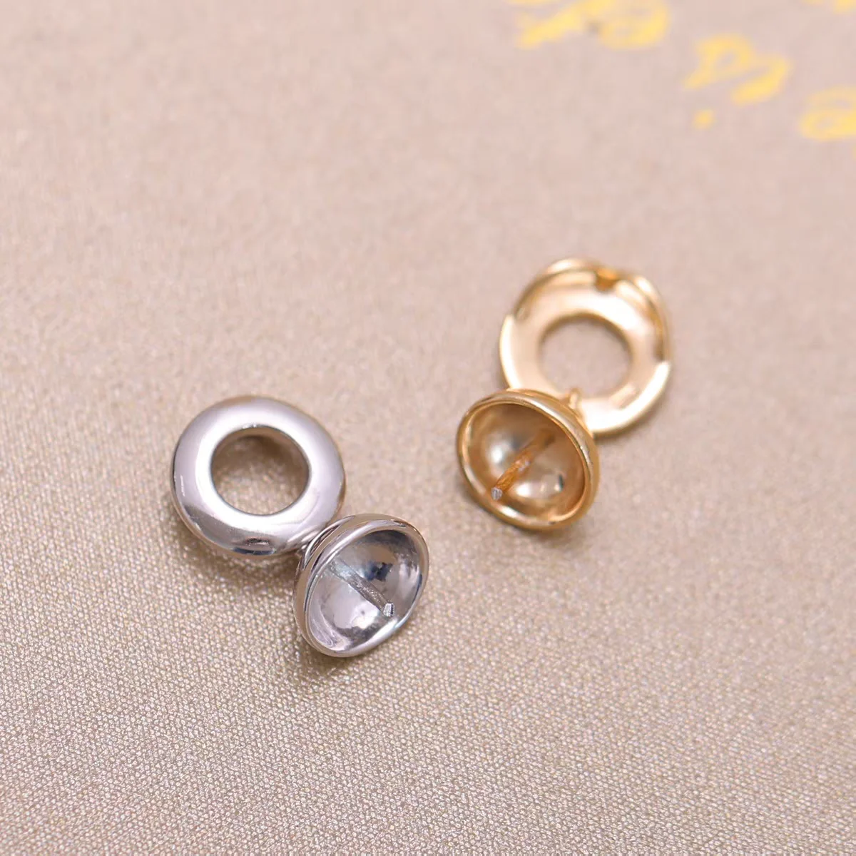 Wholesale S925 Sterling Silver Pendant Mount Base Mountings Findings Parts Fittings Accessories for 10-14mm Pearls 5pcs/lot
Wholesale S925 Sterling Silver Pendant Mount Base Mountings Findings Parts Fittings Accessories for 10-14mm Pearls 5pcs/lot