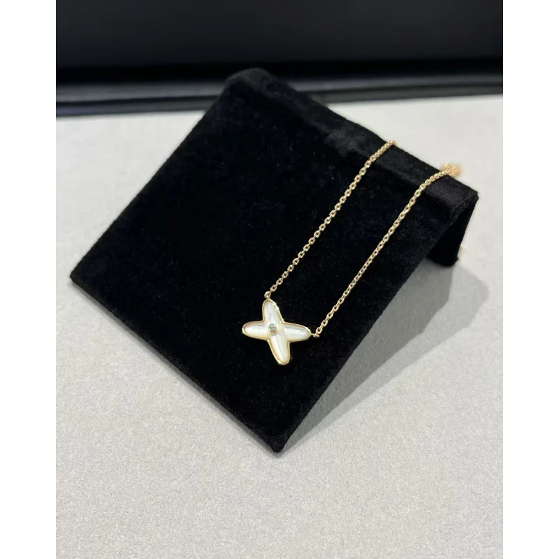 Коллекция бабочек Rosean 2026: Хит продаж, колье с бабочками во французском стиле, сдержанная роскошь, идеально подходит для подарков на вечеринки
Коллекция бабочек Rosean 2026: Хит продаж, колье с бабочками во французском стиле, сдержанная роскошь, идеально подходит для подарков на вечеринки