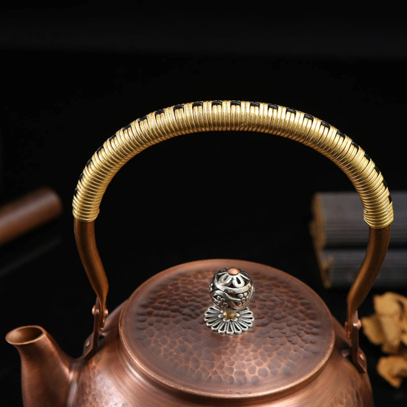 Copper Tea Kettle Decorative Stovetop Tea Kettle Cookware Long-Lasting Vessel Non Leak for Hosts, Kitchen
Copper Tea Kettle Decorative Stovetop Tea Kettle Cookware Long-Lasting Vessel Non Leak for Hosts, Kitchen
