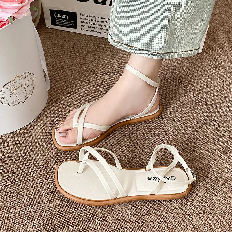 2026 Summer Women's Cross Strap Slide sandals Comfortable Lightweight Toe Loop Beach Shoes with Casual Solid Color Design for
2026 Summer Women's Cross Strap Slide sandals Comfortable Lightweight Toe Loop Beach Shoes with Casual Solid Color Design for