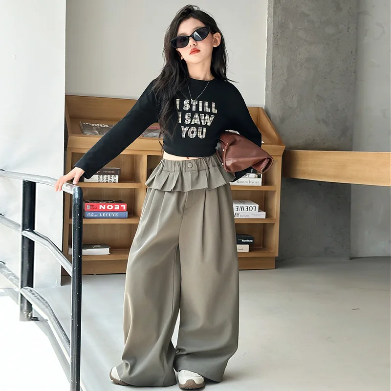 Autumn Children Girls Two-piece Outfit Junior Girls Letter Printed Top Teenager Girls Elastic Waist Patchwork Wide Leg Pant
Autumn Children Girls Two-piece Outfit Junior Girls Letter Printed Top Teenager Girls Elastic Waist Patchwork Wide Leg Pant