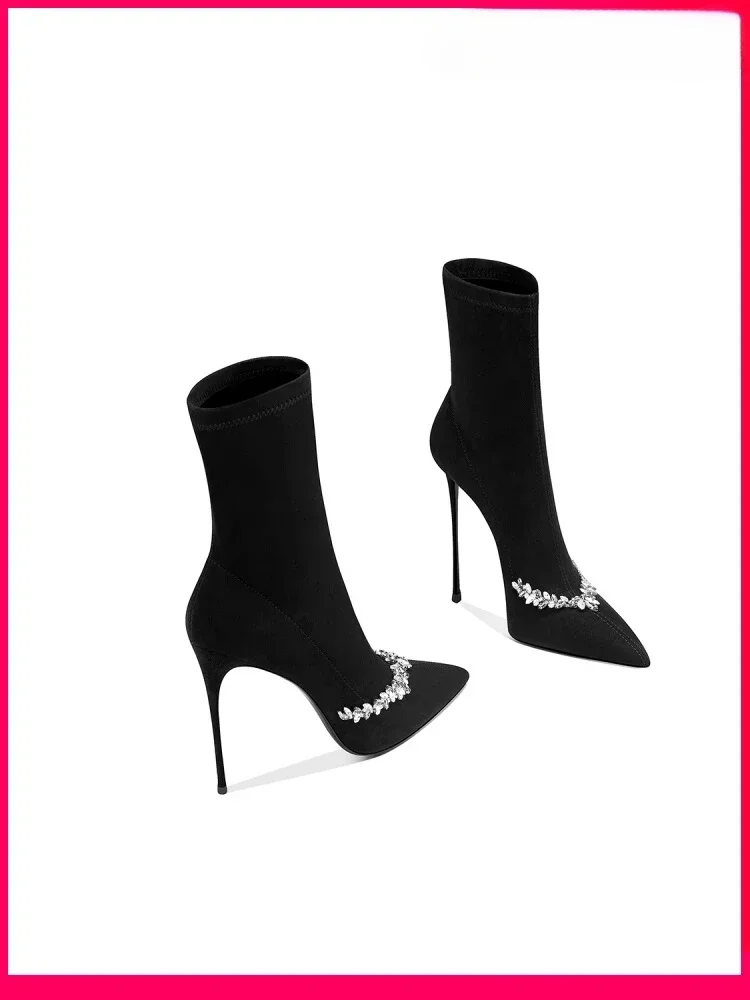 2025 Spring and Autumn New Women's High Heels Black Pointed Fine Heels Fashion Mid Socks Boots Gift
2025 Spring and Autumn New Women's High Heels Black Pointed Fine Heels Fashion Mid Socks Boots Gift