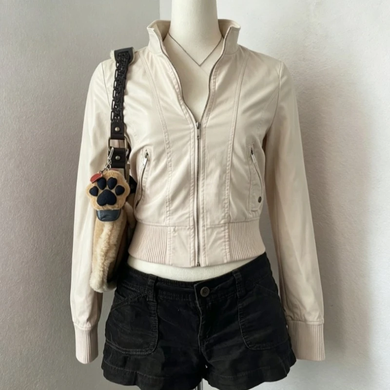 2026 New Casual Y2K Vintage Outerwear Women Elegant French Style Lace Retro Mini Jacket Fashion Office Summer Thin Short Coat
2026 New Casual Y2K Vintage Outerwear Women Elegant French Style Lace Retro Mini Jacket Fashion Office Summer Thin Short Coat