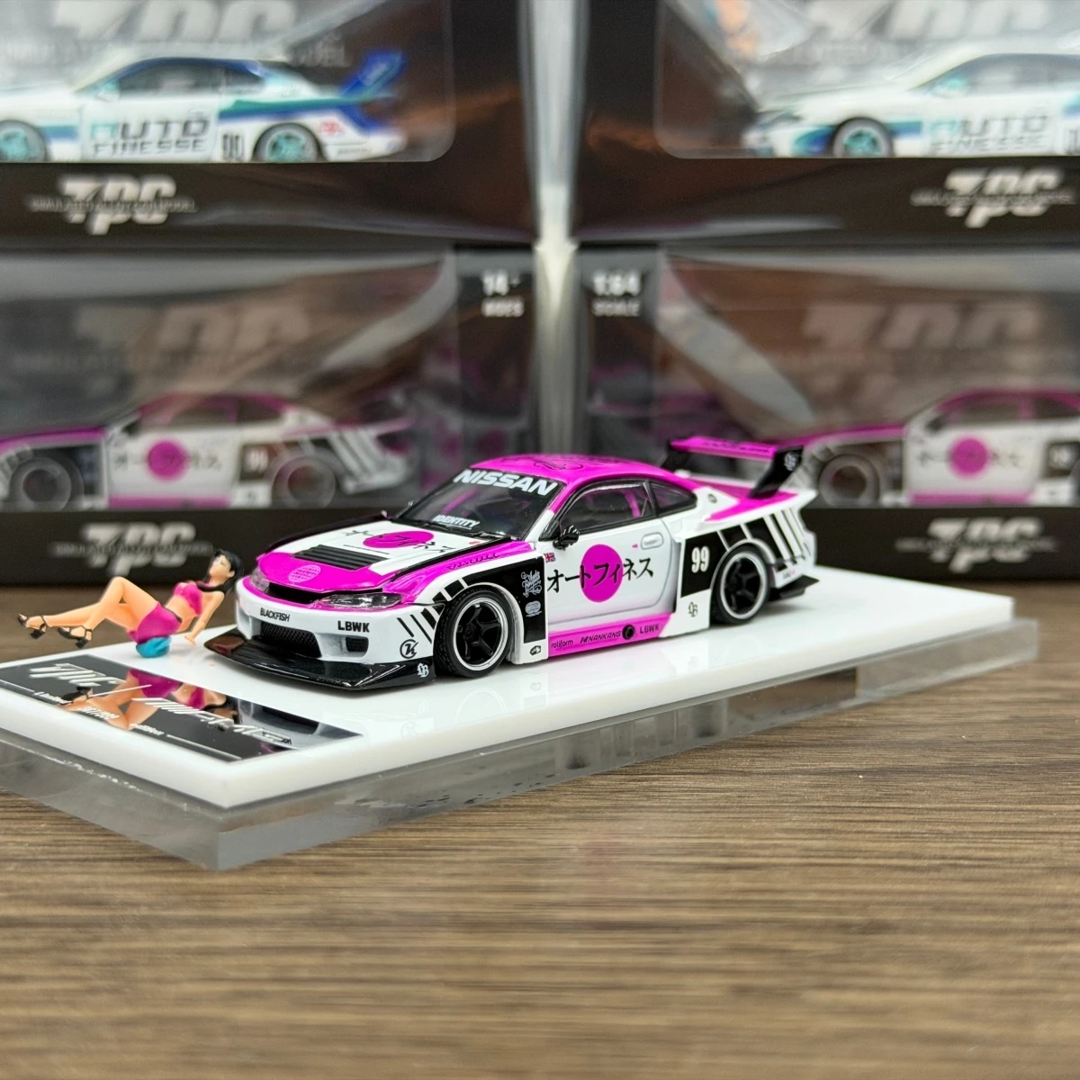 Акции TPC 1/64 S15, два цвета в коллекции 2025 года, подарочная масштабная модель автомобиля
Акции TPC 1/64 S15, два цвета в коллекции 2025 года, подарочная масштабная модель автомобиля