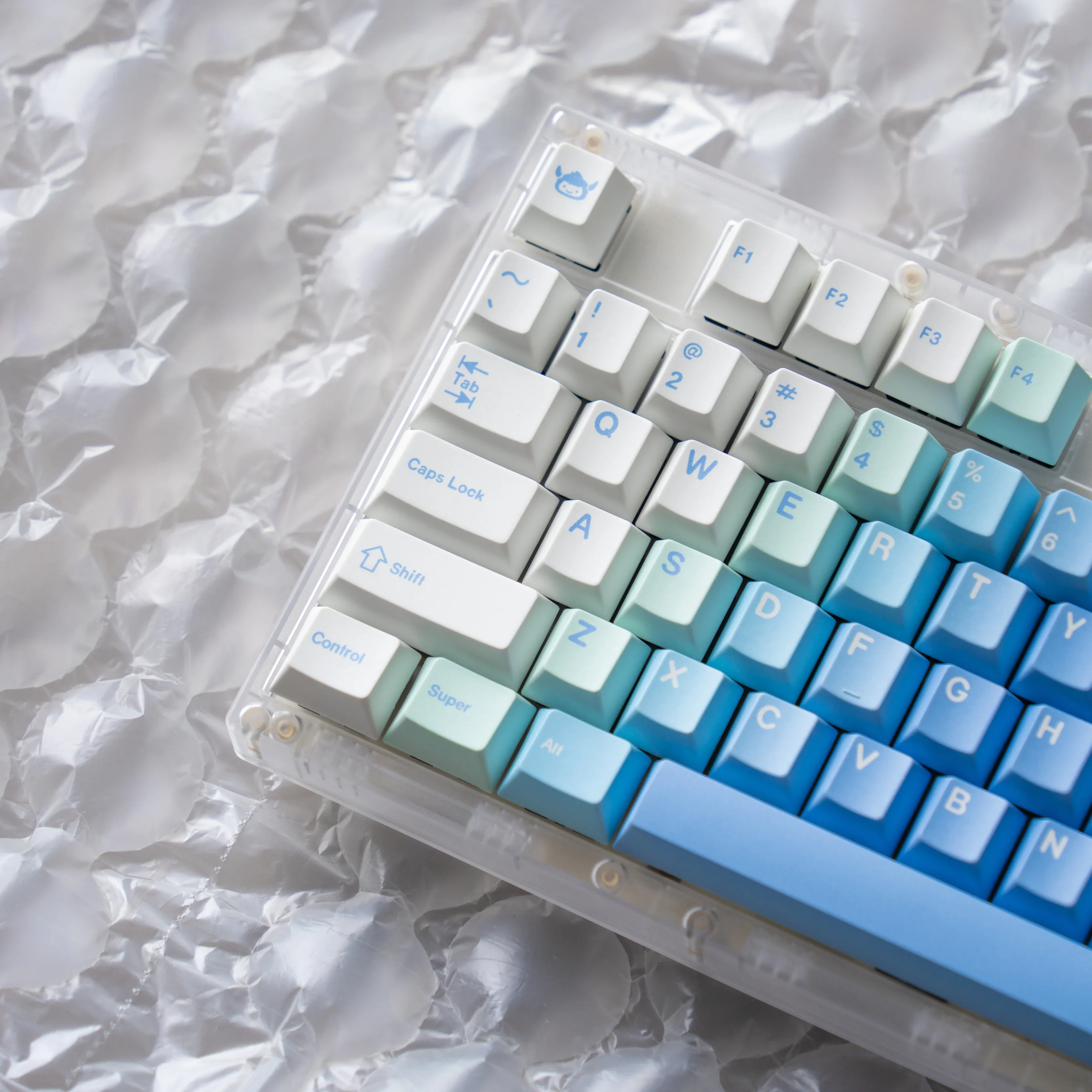 Original PBT mechanical keyboard five-sided sublimation customized personality small full set
Original PBT mechanical keyboard five-sided sublimation customized personality small full set