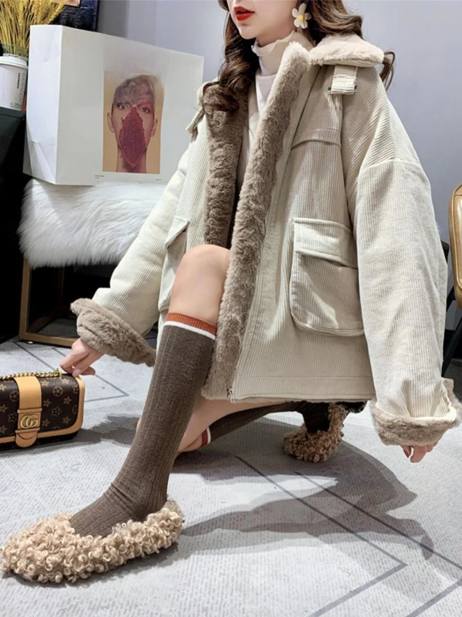 Winter Thiened Warm Cotton Workwear Jaet Zipper Corduroy Lamb Fur Lined Loose Fit Versatile Outerwear for Women
Winter Thiened Warm Cotton Workwear Jaet Zipper Corduroy Lamb Fur Lined Loose Fit Versatile Outerwear for Women
