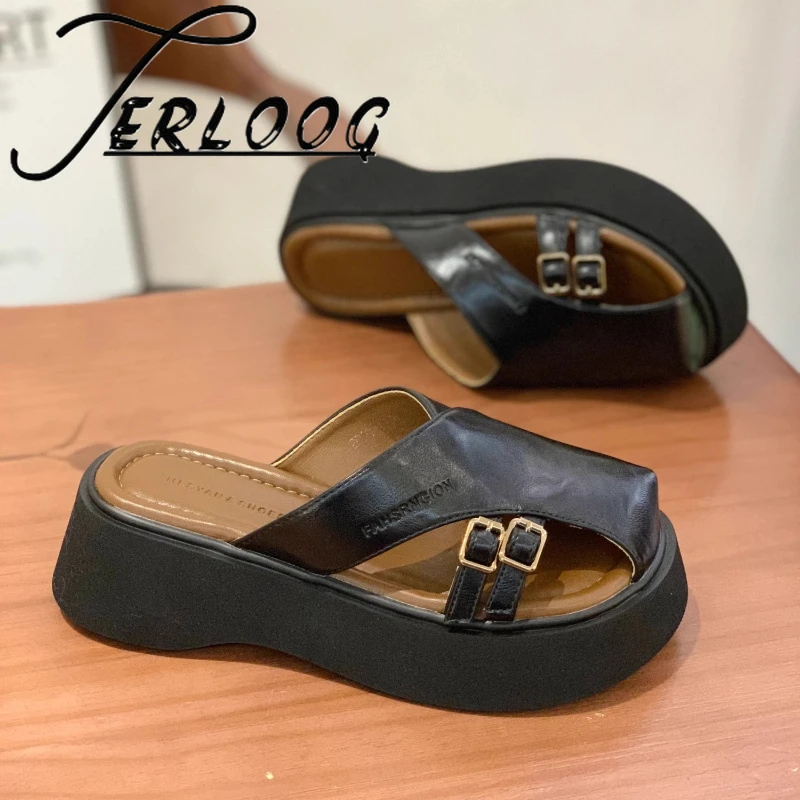 Flats Platform Women Slippers Casual Designer Sandals Summer New Mules Shoes 2025 Slingback Buckle Woman Flip Flops Sport Mujer
Flats Platform Women Slippers Casual Designer Sandals Summer New Mules Shoes 2025 Slingback Buckle Woman Flip Flops Sport Mujer