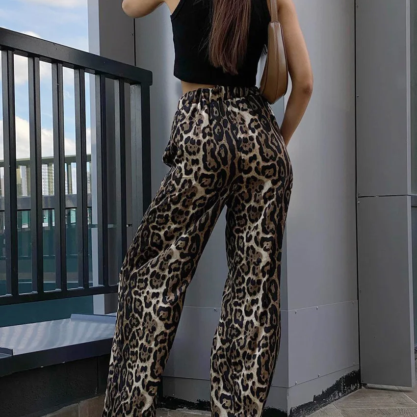 2026 New Ladies Pattern Wide Leg Pants Casual Loose Elastic Waist Women's Autumn Winter New Sle Comfortable Long Trousers
2026 New Ladies Pattern Wide Leg Pants Casual Loose Elastic Waist Women's Autumn Winter New Sle Comfortable Long Trousers