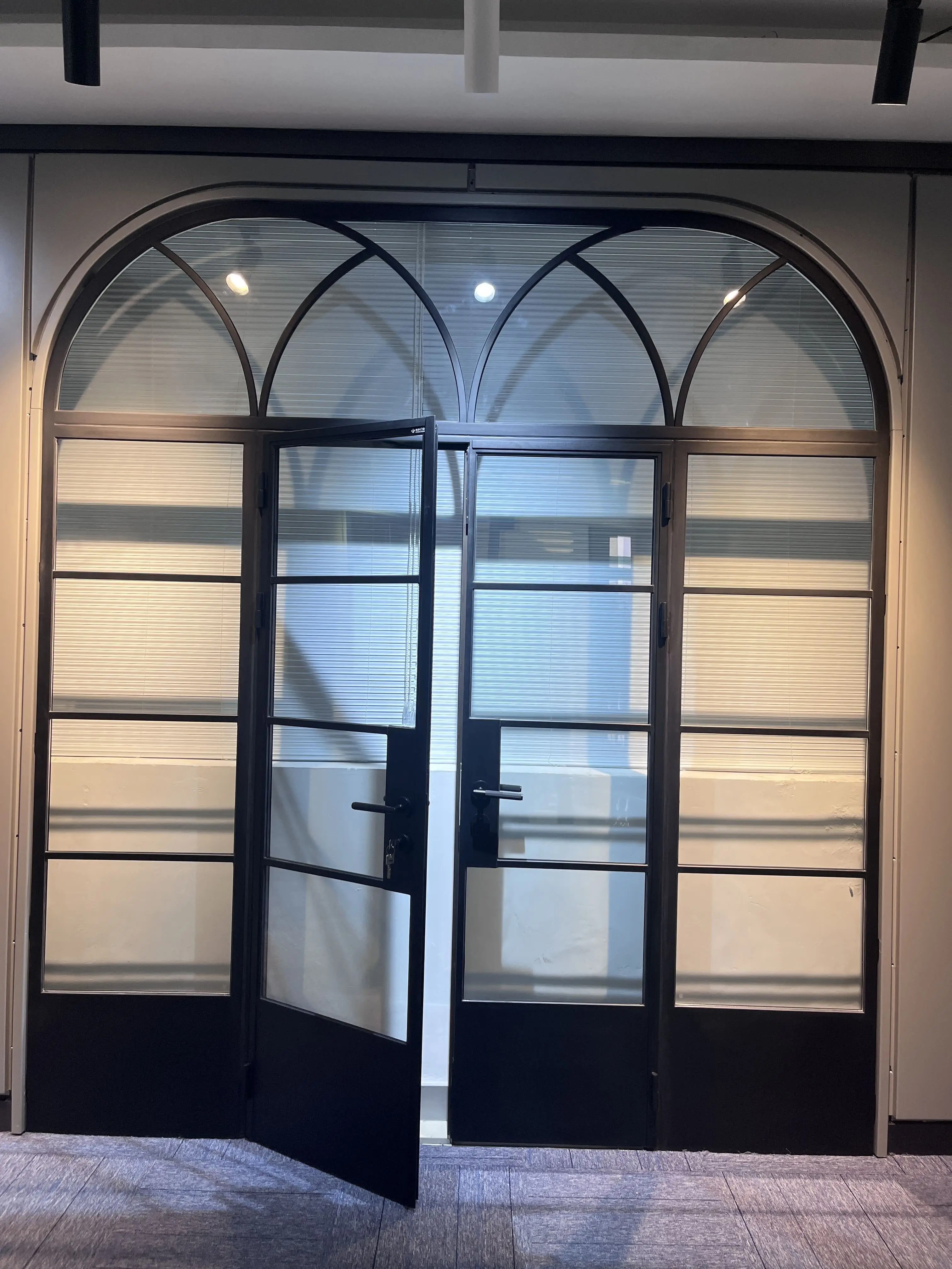 Household Surface Anodized Aluminum Alloy Frame Tempered Glass French Door Windproof and Rainproof French Manual Hinged Doors
Household Surface Anodized Aluminum Alloy Frame Tempered Glass French Door Windproof and Rainproof French Manual Hinged Doors
