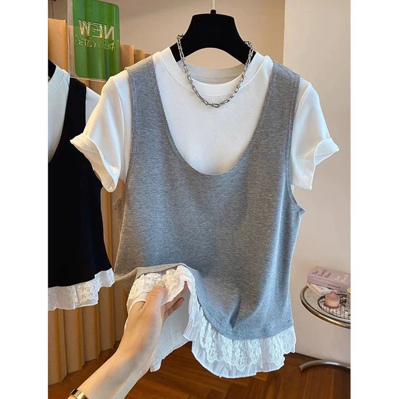 Oversized Women Clothes Casual Korean Fake Two Pieces T-Shirts Summer All-match Patchwork Lace O-neck Short Sleeve Top Tee Women
Oversized Women Clothes Casual Korean Fake Two Pieces T-Shirts Summer All-match Patchwork Lace O-neck Short Sleeve Top Tee Women