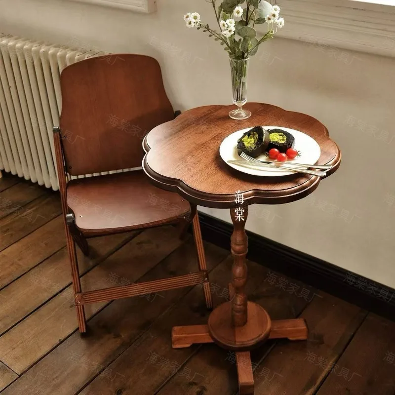 Small coffee table Tea Solid wood photography Retro coffee corner shooting French home side Dessert
Small coffee table Tea Solid wood photography Retro coffee corner shooting French home side Dessert