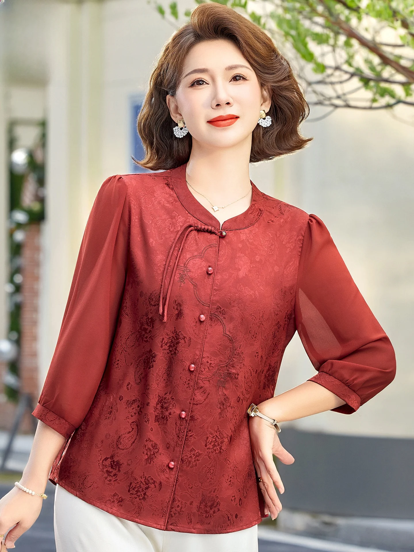 Elegant Silk Shirt Set for Middle-Aged And Elderly Women Wedding Banquet High-Quality Silk Half-Sleeve Summer Outfit
Elegant Silk Shirt Set for Middle-Aged And Elderly Women Wedding Banquet High-Quality Silk Half-Sleeve Summer Outfit