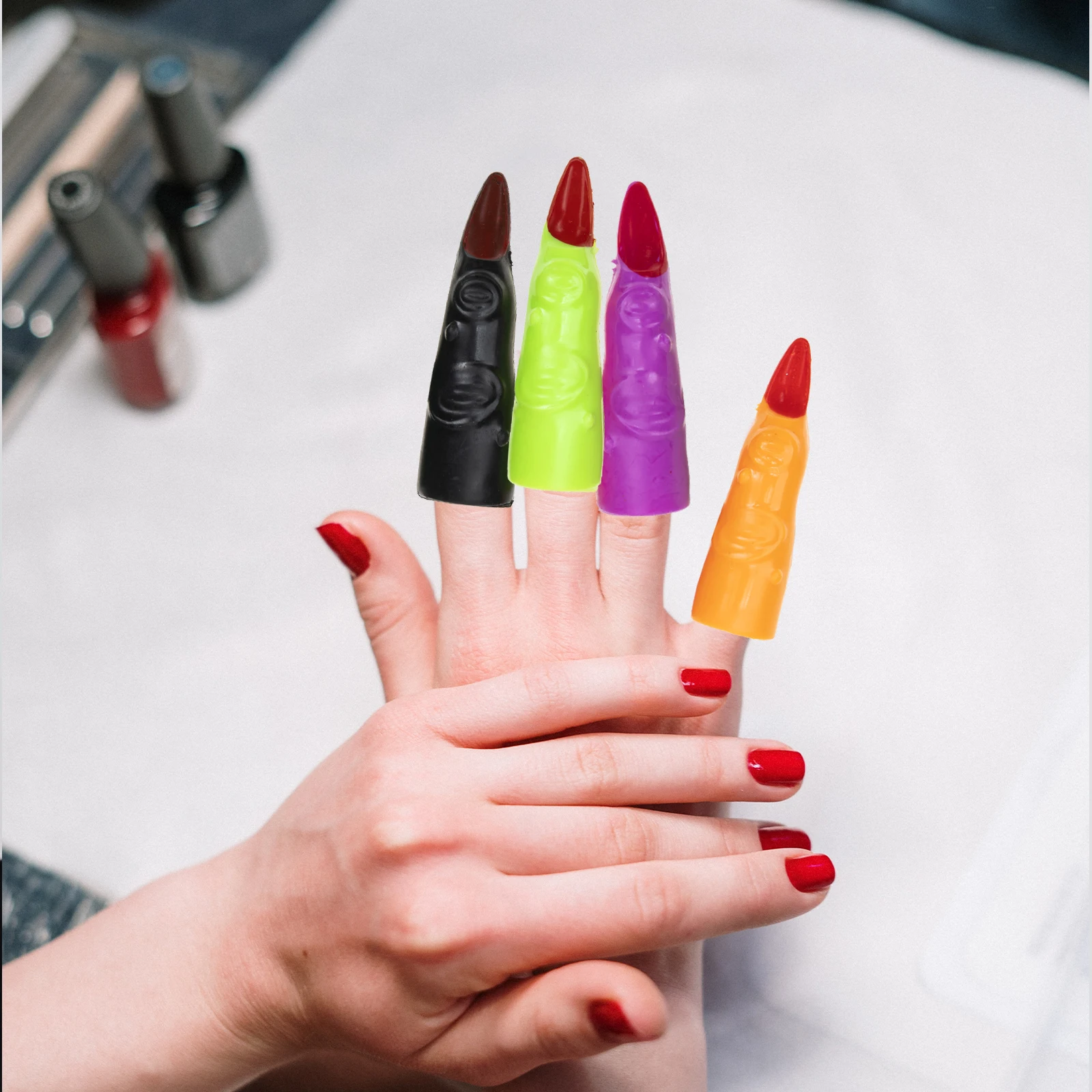 40pcs Halloween Fake Nails Plastic Fingers Claws Prank Decor Costume Witch Accessories Colorful Spooky Trick Props Reusable
40pcs Halloween Fake Nails Plastic Fingers Claws Prank Decor Costume Witch Accessories Colorful Spooky Trick Props Reusable