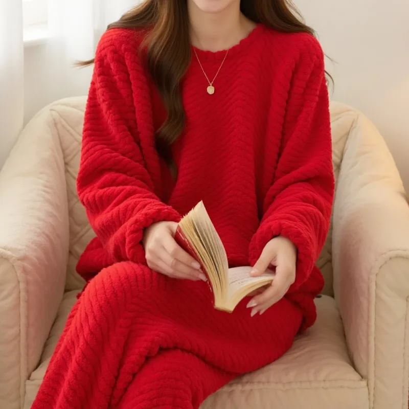 Flannel Pajama Women's Winter Thickened Coral Fleece Autumn and Winter New Chinese-style Home Red Two-piece Set Pijamas Women
Flannel Pajama Women's Winter Thickened Coral Fleece Autumn and Winter New Chinese-style Home Red Two-piece Set Pijamas Women
