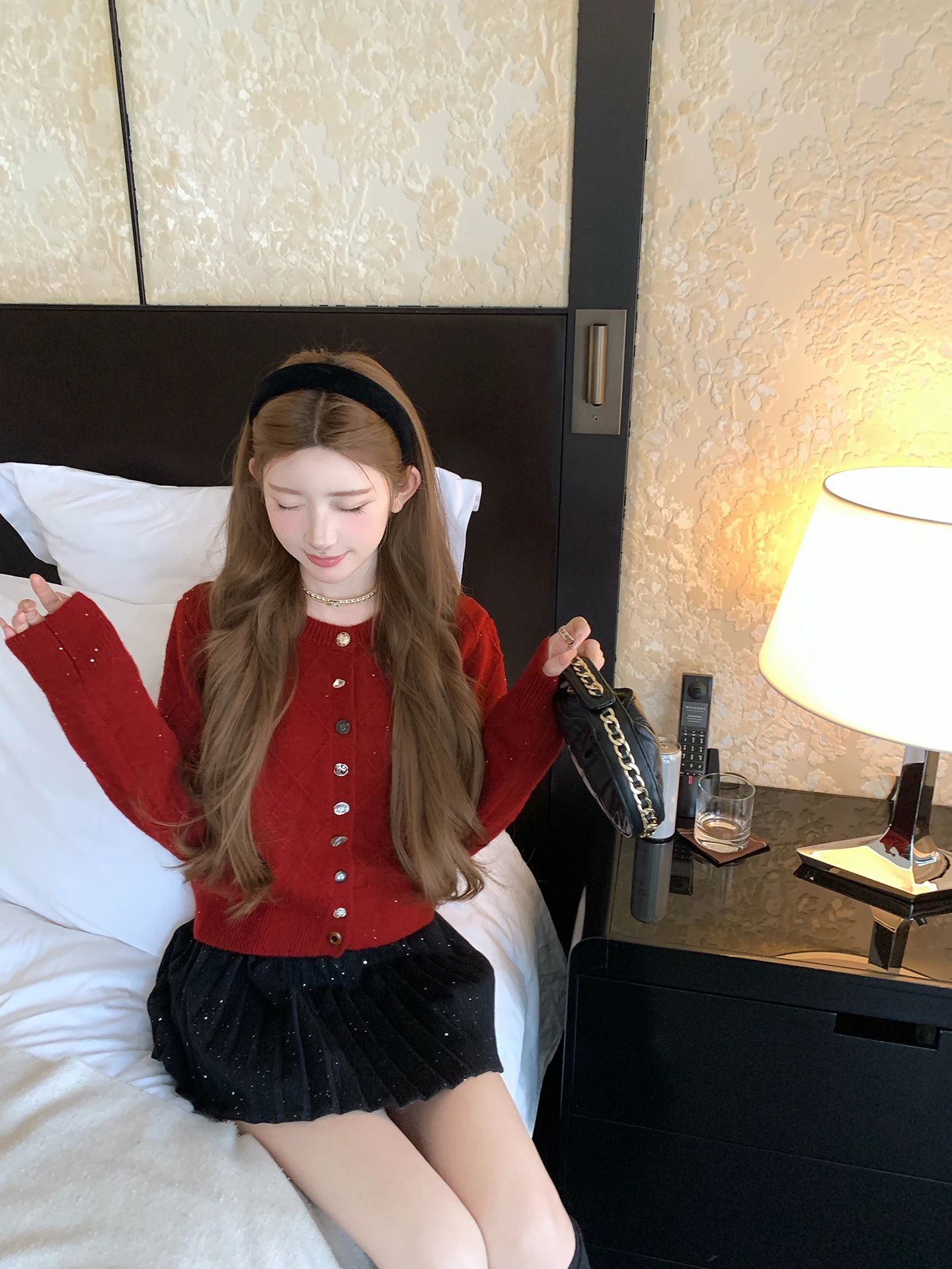 Chen Daya Unique Beautiful Miu Sle Knitted Sweater Women's Autumn Winter New Year Red Cardigan Coat Inner Wear Soft Long Sl...
Chen Daya Unique Beautiful Miu Sle Knitted Sweater Women's Autumn Winter New Year Red Cardigan Coat Inner Wear Soft Long Sl...