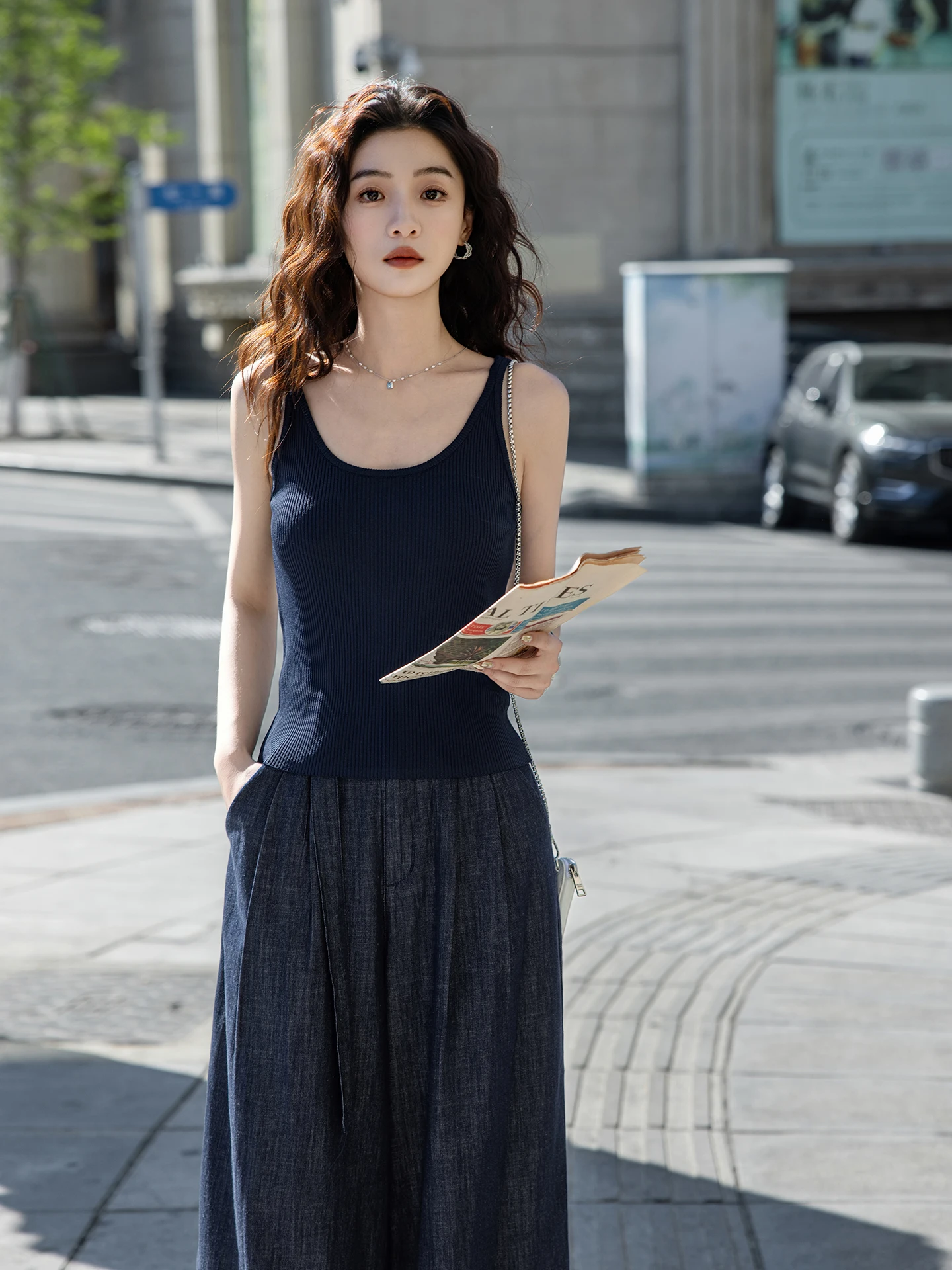 SuMian k Blue Ice Silk вязаная майка на бретелях, новинка лета 2024, облегающий внутренний жилет, женский модный жилет
SuMian k Blue Ice Silk вязаная майка на бретелях, новинка лета 2024, облегающий внутренний жилет, женский модный жилет