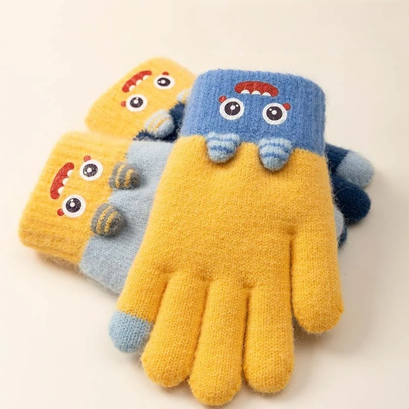 Kids Winter Gloves 5-Finger Thermal Cartoon Knit Mittens for Windproof Cold Weather Protection
Kids Winter Gloves 5-Finger Thermal Cartoon Knit Mittens for Windproof Cold Weather Protection