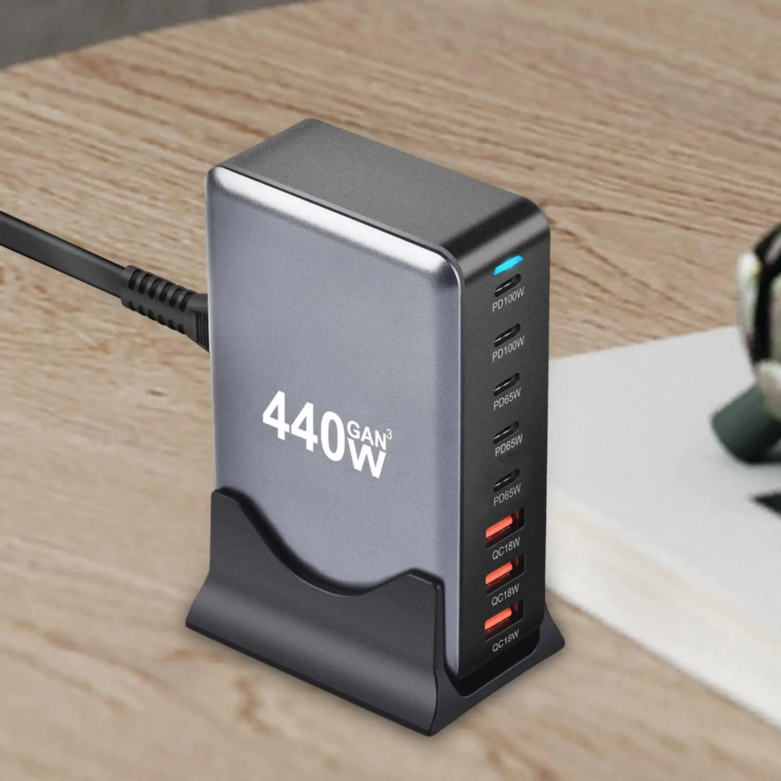 Настольная зарядная станция для телефонов, зарядное устройство USB C мощностью 440 Вт для работы в офисе, путешествий
Настольная зарядная станция для телефонов, зарядное устройство USB C мощностью 440 Вт для работы в офисе, путешествий