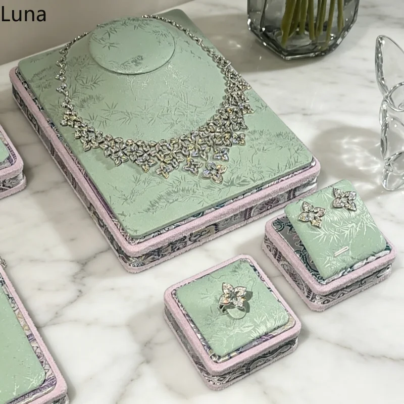 Palace Silk Brocade Jewelry Set, Jade Bangle & Pendant Holder, Ring Earring Counter Display Prop & Storage
Palace Silk Brocade Jewelry Set, Jade Bangle & Pendant Holder, Ring Earring Counter Display Prop & Storage