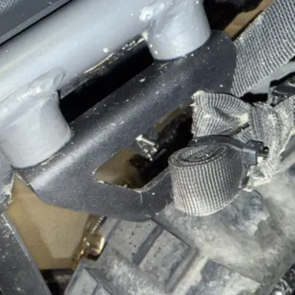 For CFMOTO MT450 IBEX 450 MT 450MT IBEX450 2024 2025 2026 Rear Footrest Blanking Plate Exhaust Hanger Bracket Muffler Support
For CFMOTO MT450 IBEX 450 MT 450MT IBEX450 2024 2025 2026 Rear Footrest Blanking Plate Exhaust Hanger Bracket Muffler Support