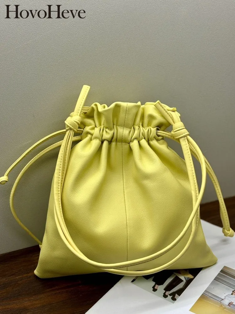 Casual Single Shoulder Cloud Bag Women Genuine Leather Handbag Drawstring Solid Color Ladies Soft Cow Leather Crossbody Bags New
Casual Single Shoulder Cloud Bag Women Genuine Leather Handbag Drawstring Solid Color Ladies Soft Cow Leather Crossbody Bags New