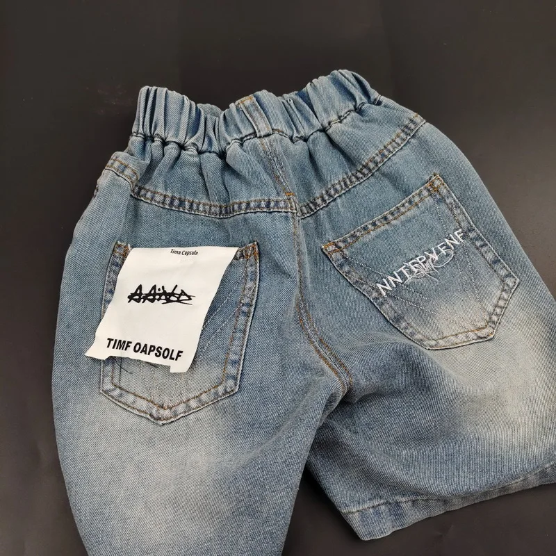 2026 Summer Baby Boys Denim Shorts Korean Style Toddlers Ripped Hole Jeans Children Retro Casual Shorts 2-8 Years
2026 Summer Baby Boys Denim Shorts Korean Style Toddlers Ripped Hole Jeans Children Retro Casual Shorts 2-8 Years