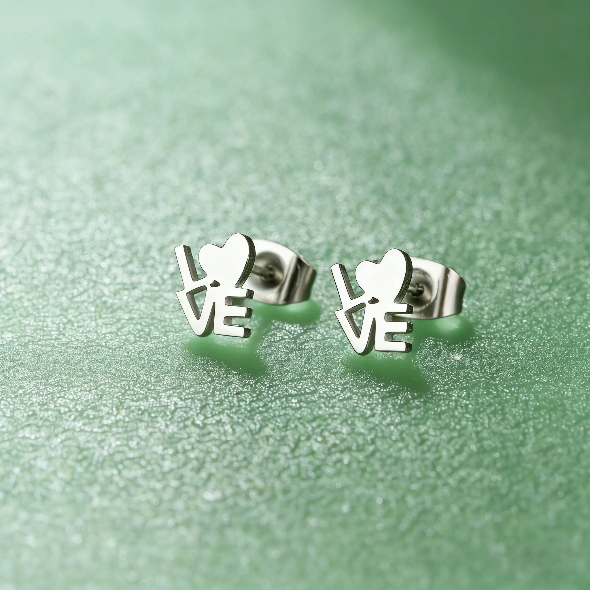 Trendy Stainless Steel Love Earrings Heart & Letter Design Unisex Party Jewelry
Trendy Stainless Steel Love Earrings Heart & Letter Design Unisex Party Jewelry