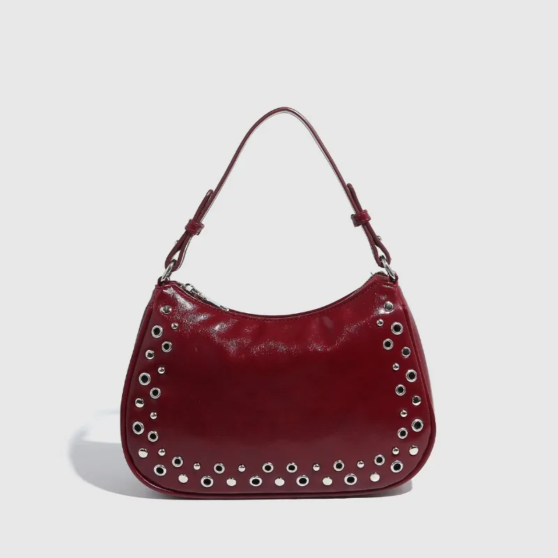 2025 Rivet Hollow Handbag, French Stick Bag, Punk Underarm Bag, Hand held Zipper, Women's Bag, Fashionable and Versatile
2025 Rivet Hollow Handbag, French Stick Bag, Punk Underarm Bag, Hand held Zipper, Women's Bag, Fashionable and Versatile