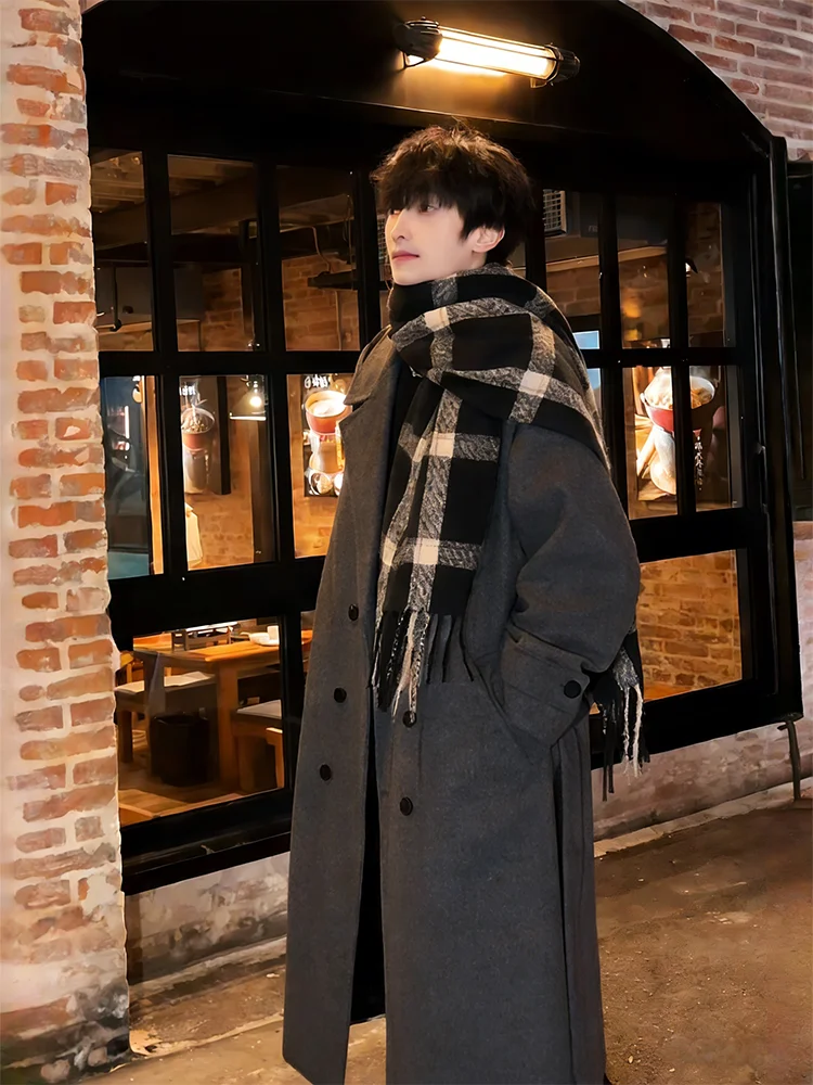 Korean Style Thickened Long Woolen Coat Men's Winter Loose Knee-Length Handsome British Style Coat Warm Casual Fashion
Korean Style Thickened Long Woolen Coat Men's Winter Loose Knee-Length Handsome British Style Coat Warm Casual Fashion