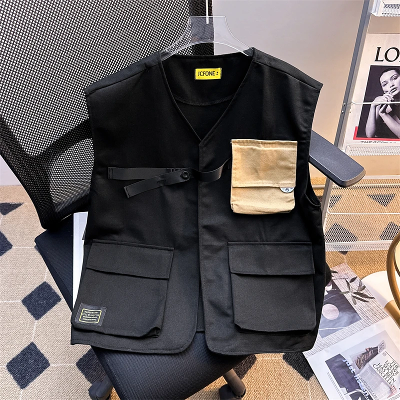 Loose Fit Svel Tactical Vest for Men Summer Season Multi-ket Trendy Brand Casual Outerwear Youth V-Ne
Loose Fit Svel Tactical Vest for Men Summer Season Multi-ket Trendy Brand Casual Outerwear Youth V-Ne