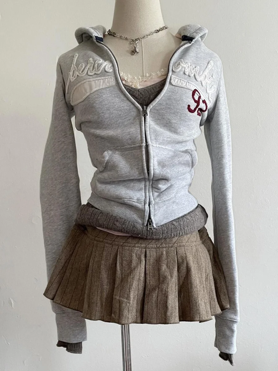 BaoYao Girl, оригинальная толстовка с буквенным принтом Jaet, топ в американском стиле ретро, женский модный хлопковый длинный свеч на молнии
BaoYao Girl, оригинальная толстовка с буквенным принтом Jaet, топ в американском стиле ретро, женский модный хлопковый длинный свеч на молнии