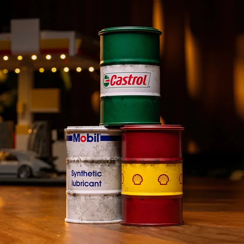 Миниатюрная модель сцены, украшение для гаража, модель автомобиля, украшения для старого резервуара для химического масла
Миниатюрная модель сцены, украшение для гаража, модель автомобиля, украшения для старого резервуара для химического масла