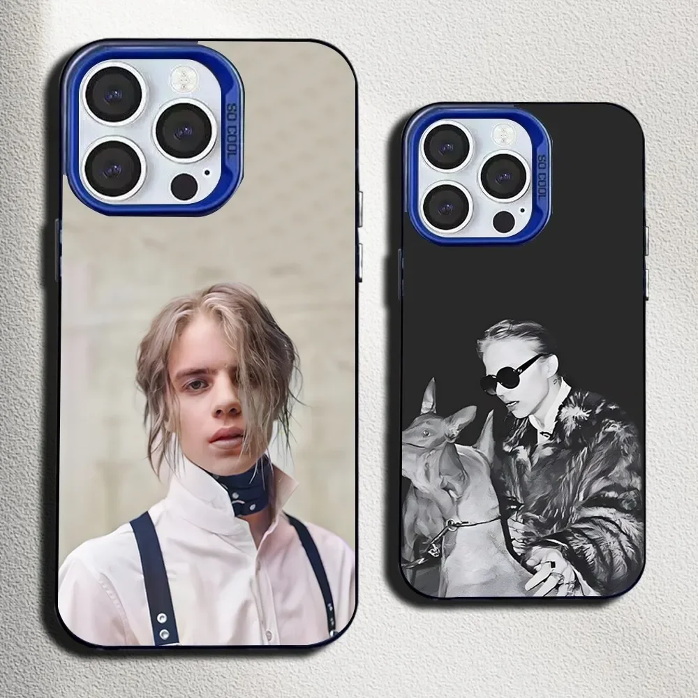 P-Pharaoh Rapper Phone Case For iPhone 16,15,14,13,12,11,Mini,Pro,SE,MAX Blue Matte Silicone Cover
P-Pharaoh Rapper Phone Case For iPhone 16,15,14,13,12,11,Mini,Pro,SE,MAX Blue Matte Silicone Cover