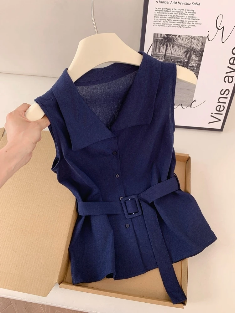 Fashionable Summer Sleeveless Stand Collar Vest Women's Self-Keeping Style with Belt Straight Cut Korean Version Top
Fashionable Summer Sleeveless Stand Collar Vest Women's Self-Keeping Style with Belt Straight Cut Korean Version Top