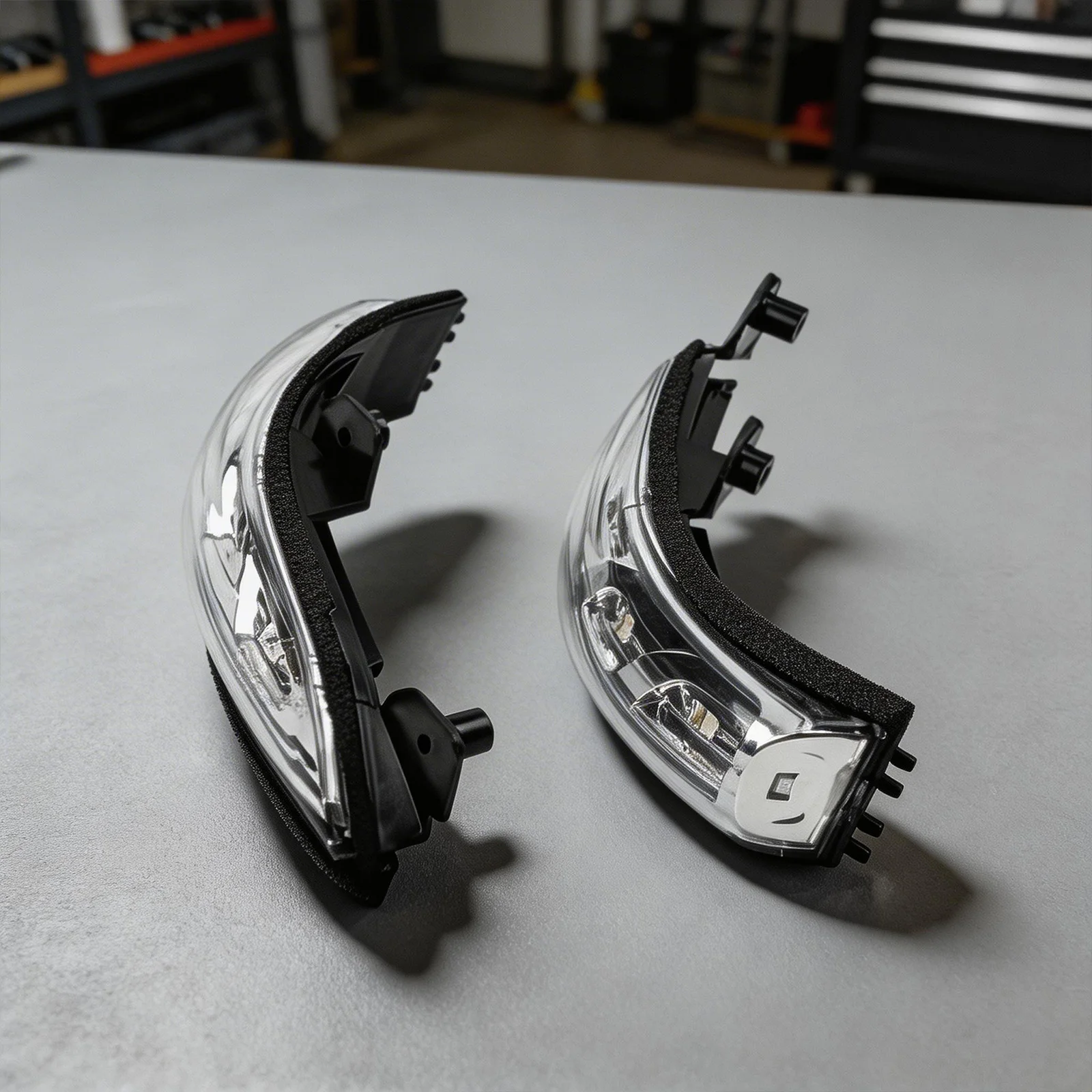 As Shown In The Picture Signal Light Easy Installation High Universality Fitment NO Non-deformation Design Car Maintenance
As Shown In The Picture Signal Light Easy Installation High Universality Fitment NO Non-deformation Design Car Maintenance