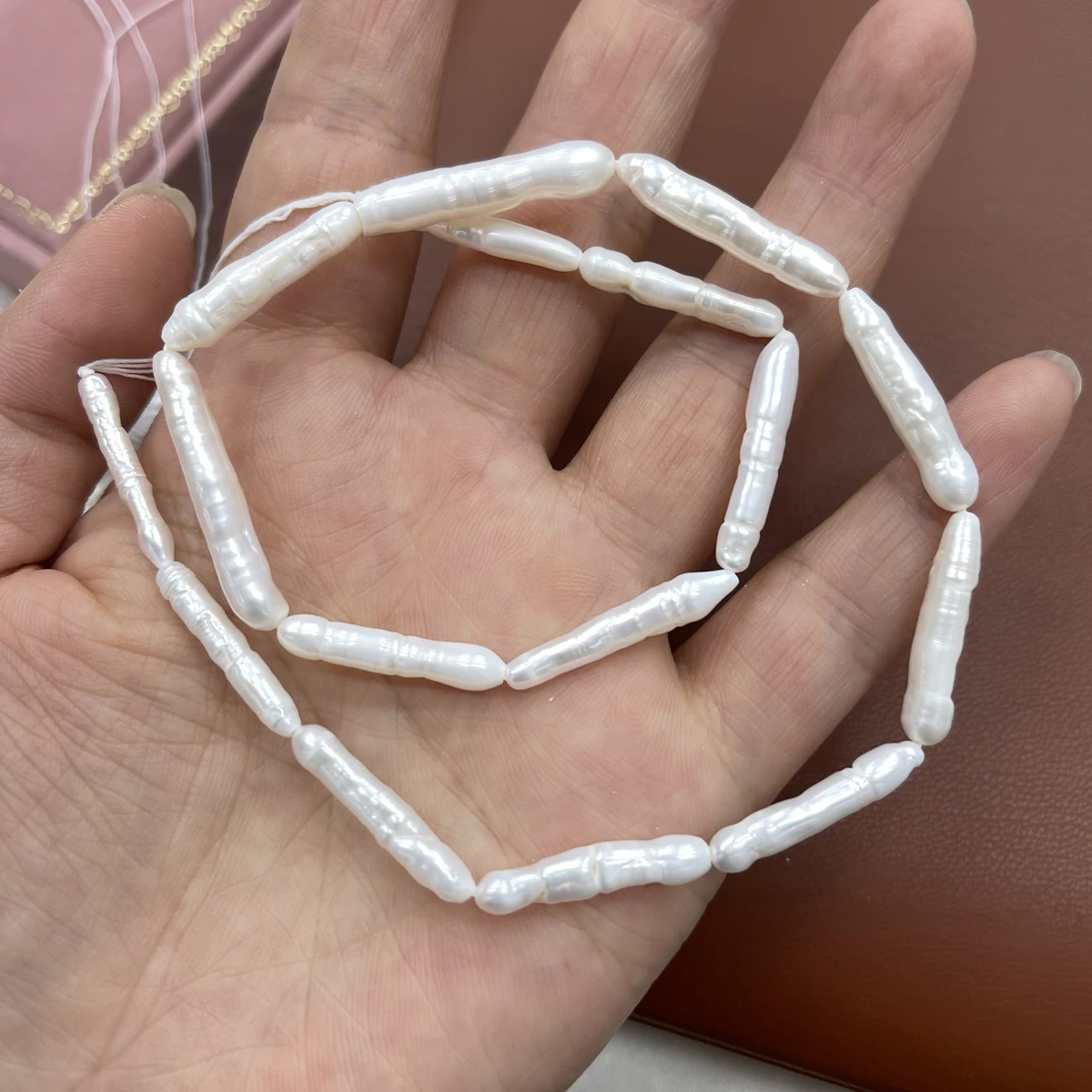 Baroque Natural Freshwater Pipa Pearls Loose Beads for Jewelry Making Supplies DIY Women Necklaces Bracelets Accessories 36cm
Baroque Natural Freshwater Pipa Pearls Loose Beads for Jewelry Making Supplies DIY Women Necklaces Bracelets Accessories 36cm