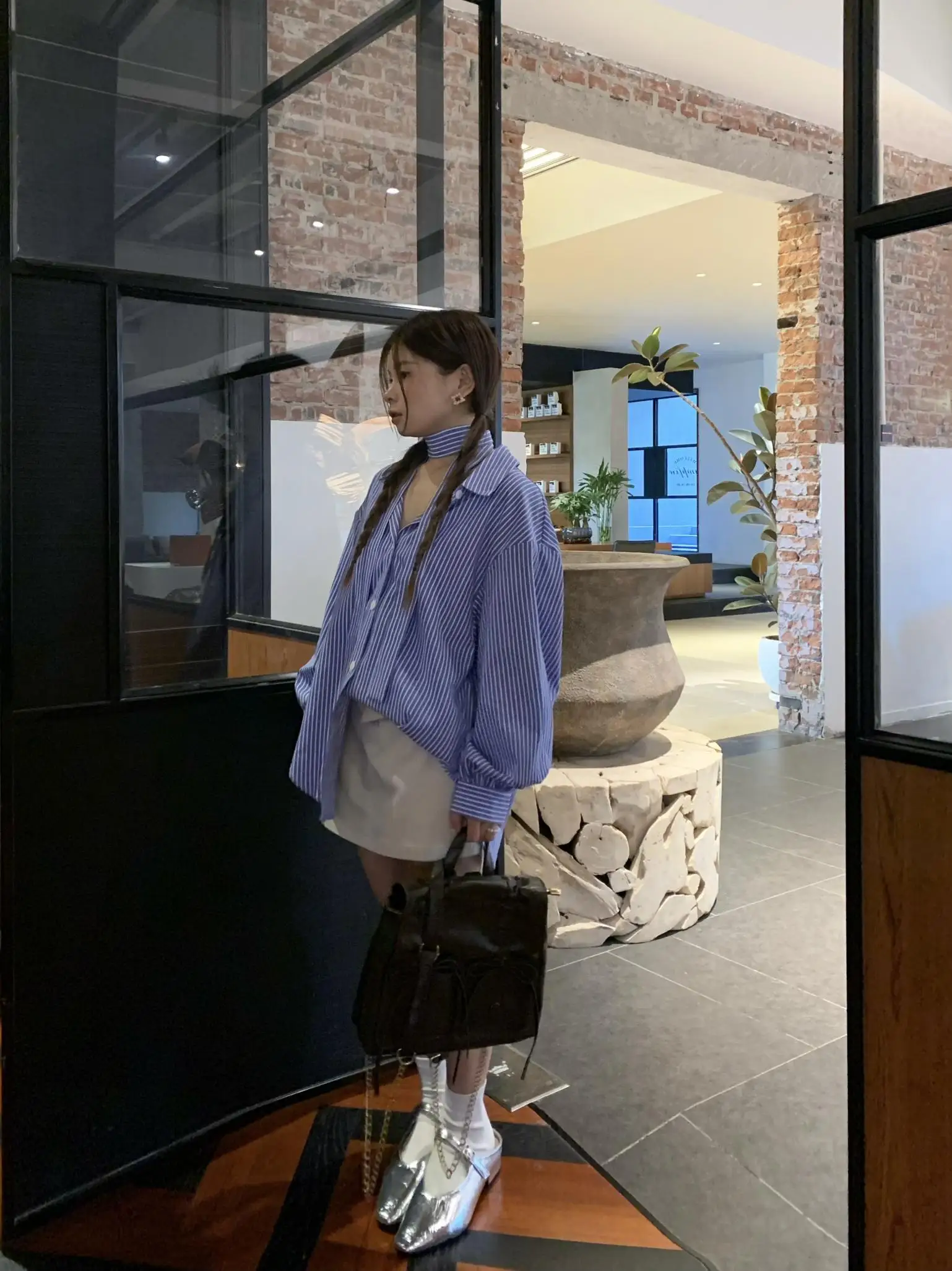 Женская хлопковая блузка Damei с синими полосками и рукавами-фонариками, корейский стиль, весна-осень, новая коллекция, свободный крой, длинный рукав
Женская хлопковая блузка Damei с синими полосками и рукавами-фонариками, корейский стиль, весна-осень, новая коллекция, свободный крой, длинный рукав