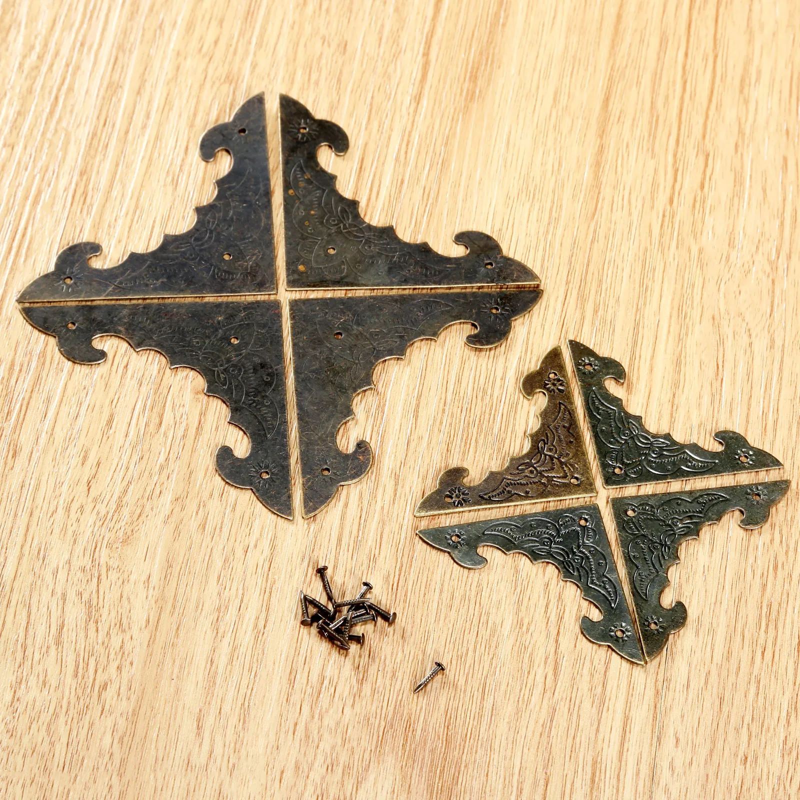 4pcs 40mm/58mm Decorative Bat Corners Antique Bronze Desk Edge Cover Furniture Jewelry Box Feet Leg Iron applique Bracket
4pcs 40mm/58mm Decorative Bat Corners Antique Bronze Desk Edge Cover Furniture Jewelry Box Feet Leg Iron applique Bracket